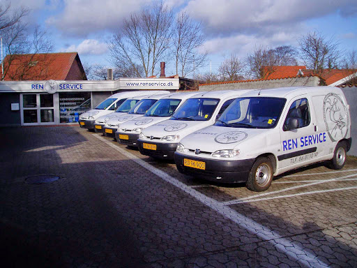 REN SERVICE A/S